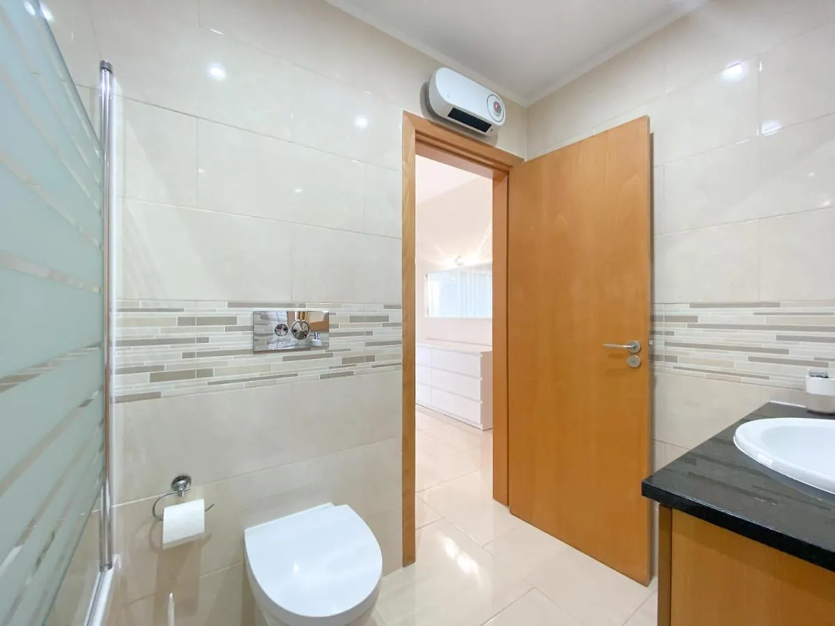 Spacious Modern Apartment With Swimming Pool #1905 Lagos Portugal